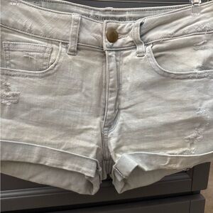American Eagle Outfitters Women's Light Gray Jean Shorts